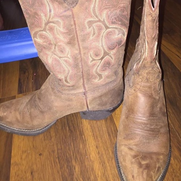 Justin Boots - Picture 2 of 2